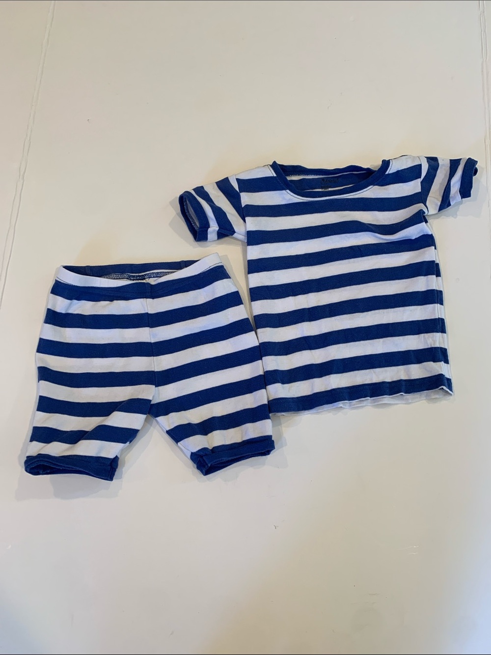Leveret Boys Size 5T Blue and White Striped 100% Cotton Short Sleeve Pajama Set